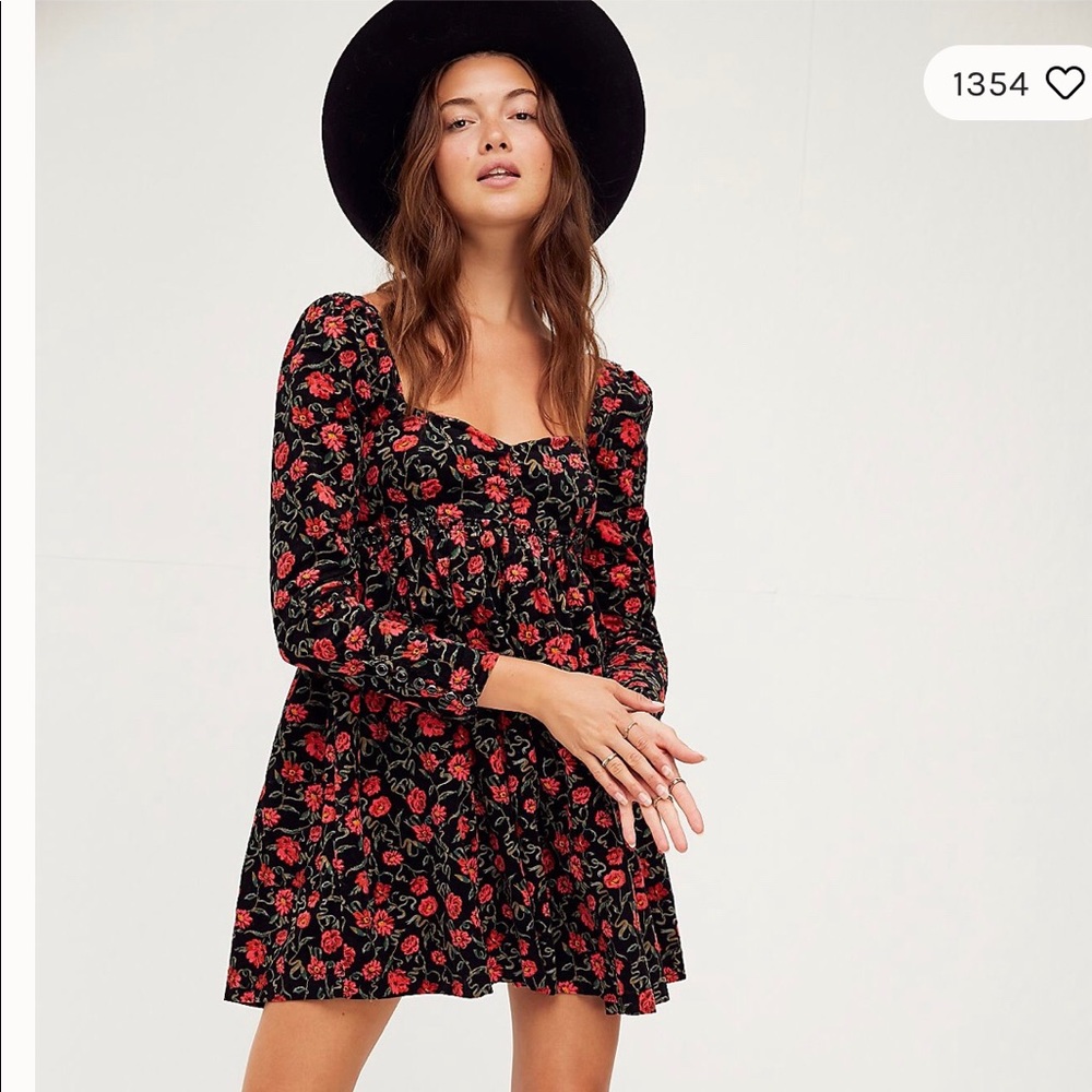 Free people dress, floral picnic cutout - Picture 9 of 10